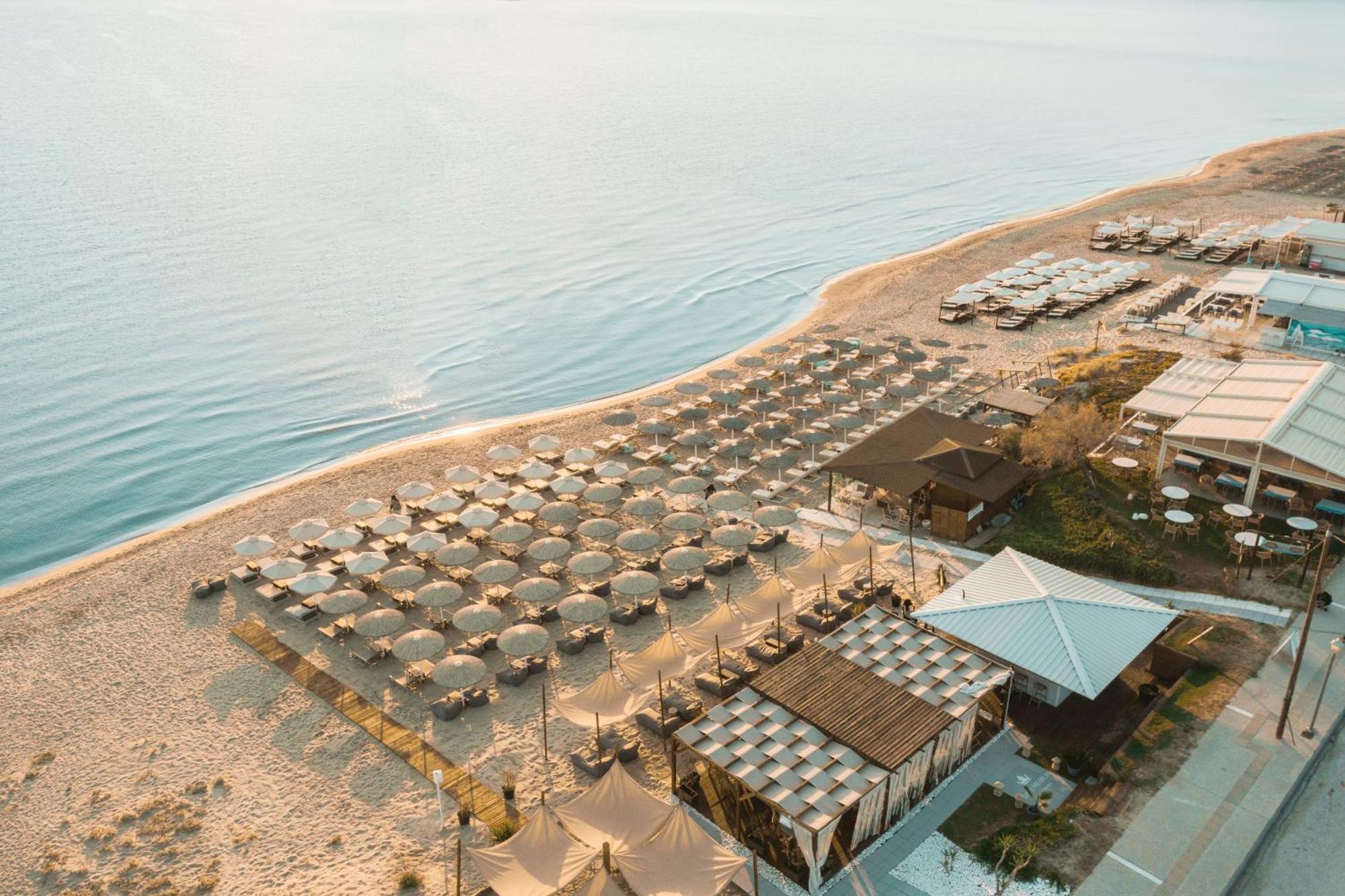 Hotel Agni On The Beach ซาร์ตี ภายนอก รูปภาพ